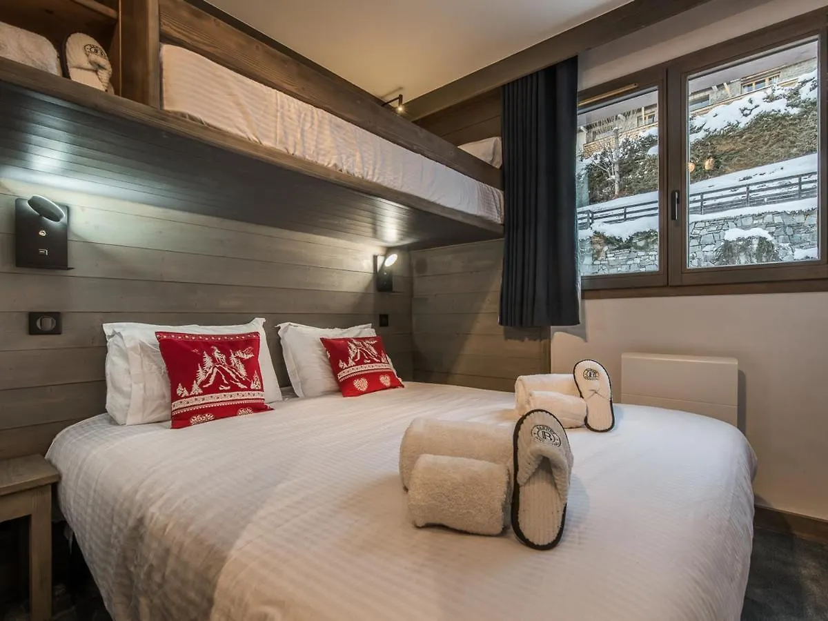 Superbe Appartement A Meribel Avec Garage Privatif Et Balcon - Fr-1-613-12 0*,  France