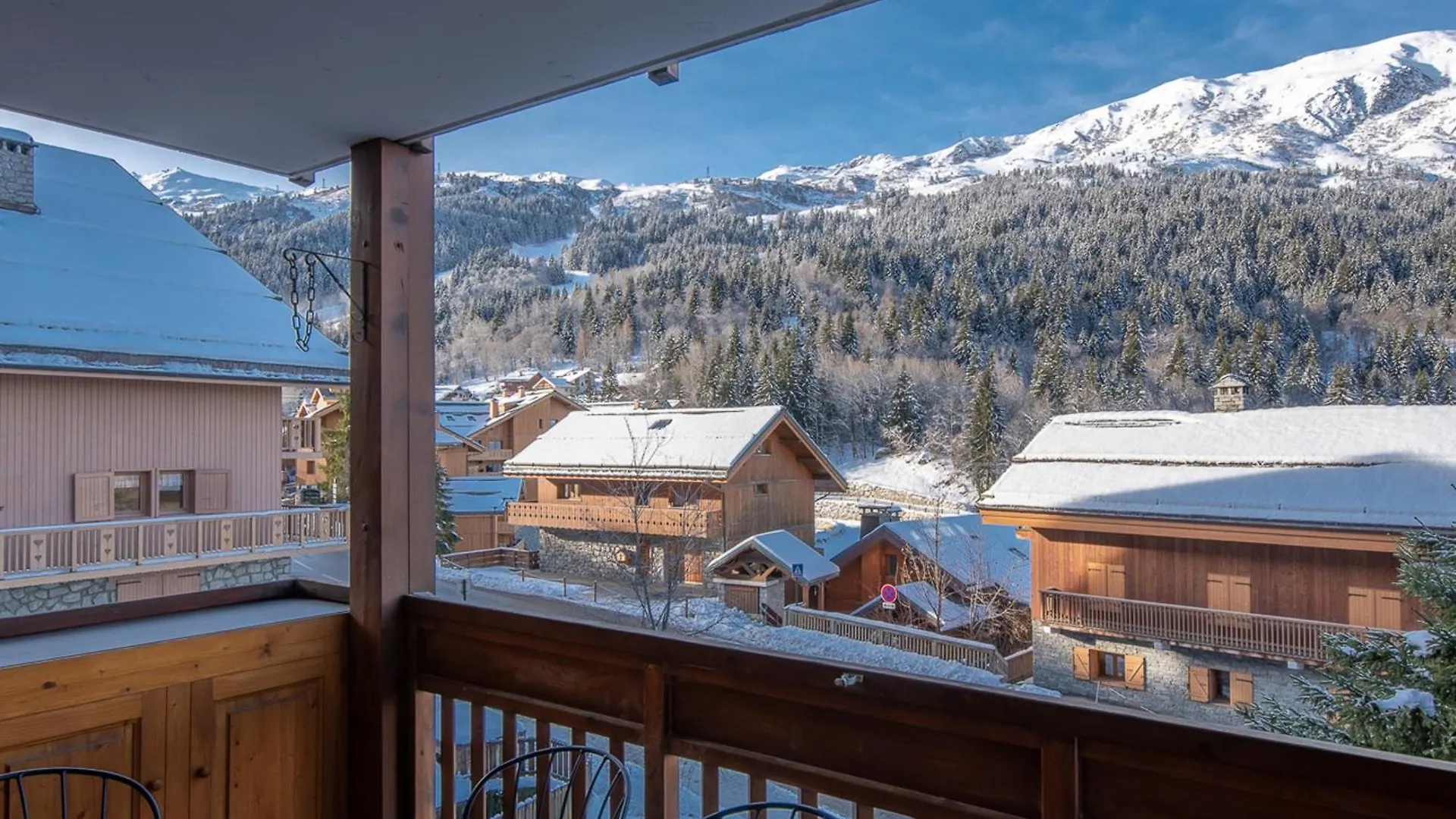 Superbe Appartement A Meribel Avec Garage Privatif Et Balcon - Fr-1-613-12 contacts